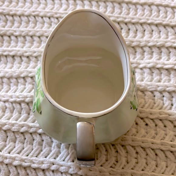 💚Ivory England Floral English Fine China Green Grey Gray Porcelain Creamer💚 - Picture 7 of 7